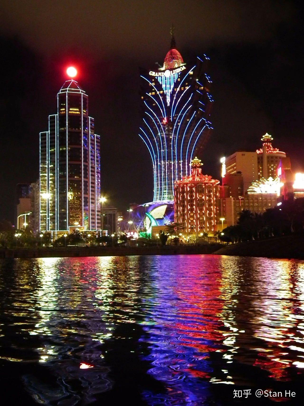 今晚澳門9點35分將舉行什么活動？揭秘背后的精彩瞬間，澳門今晚9點35分活動揭秘，精彩瞬間背后的故事