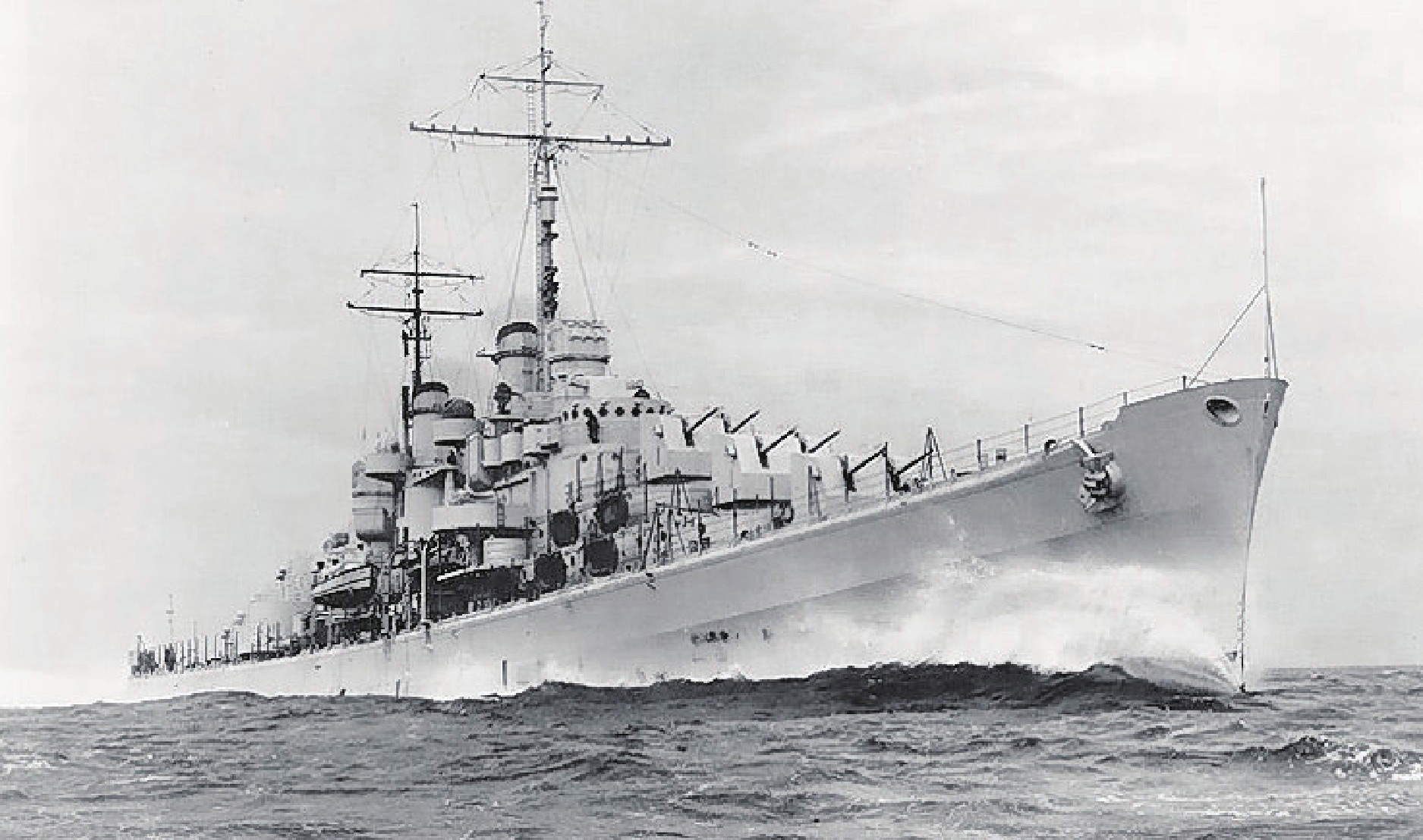 二戰(zhàn)最優(yōu)秀的輕巡洋艦，卓越性能與傳奇故事，二戰(zhàn)最優(yōu)秀的輕巡洋艦，卓越性能鑄就傳奇故事