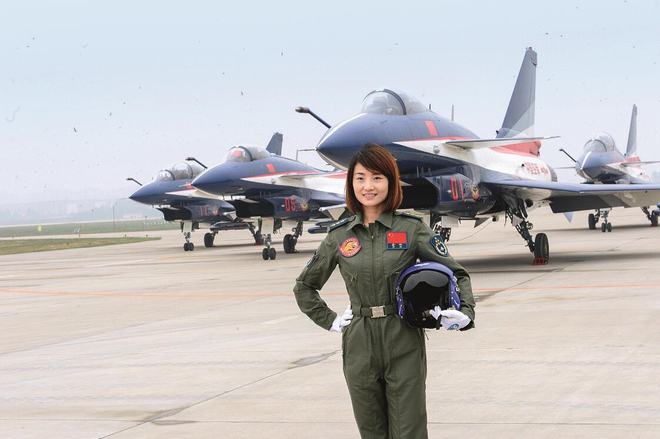 撞上余旭的僚機(jī)飛行員是，一次意外的相遇與社會(huì)的深度反思，余旭與僚機(jī)飛行員意外相遇背后的社會(huì)深度反思