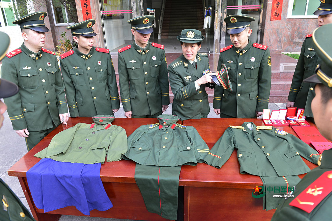 武警軍裝全套，榮耀與責(zé)任，武警軍裝全套，榮耀與責(zé)任的象征