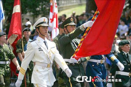 中國(guó)儀仗隊(duì)參加俄羅斯閱兵，展現(xiàn)軍威與友誼的壯麗畫(huà)卷，中俄友誼見(jiàn)證，中國(guó)儀仗隊(duì)參加俄羅斯閱兵，壯麗畫(huà)卷展現(xiàn)軍威與深情友誼