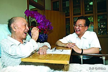 探索錢學(xué)森之問(wèn)，對(duì)科學(xué)發(fā)展的深度思考，深度探索錢學(xué)森之問(wèn)，科學(xué)發(fā)展的思考之路