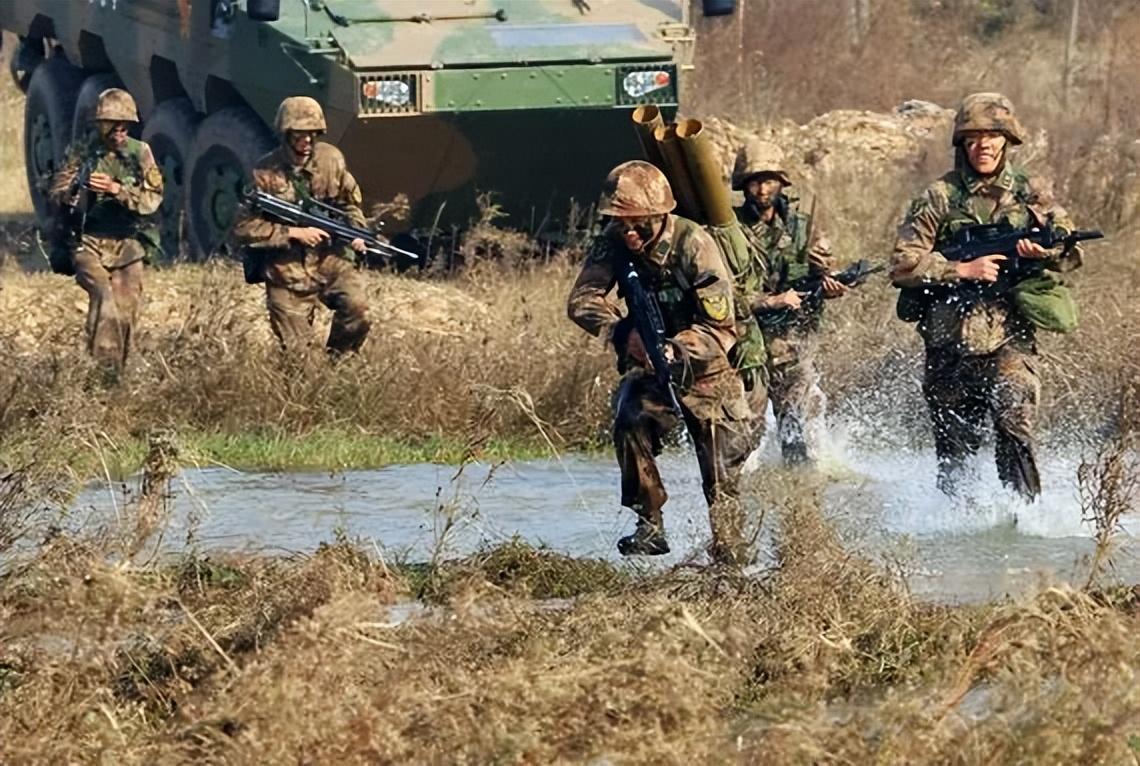 剛剛臺(tái)灣宣布，新動(dòng)向與新機(jī)遇的挑戰(zhàn)與機(jī)遇分析，臺(tái)灣新動(dòng)向與新機(jī)遇的挑戰(zhàn)與機(jī)遇深度解析