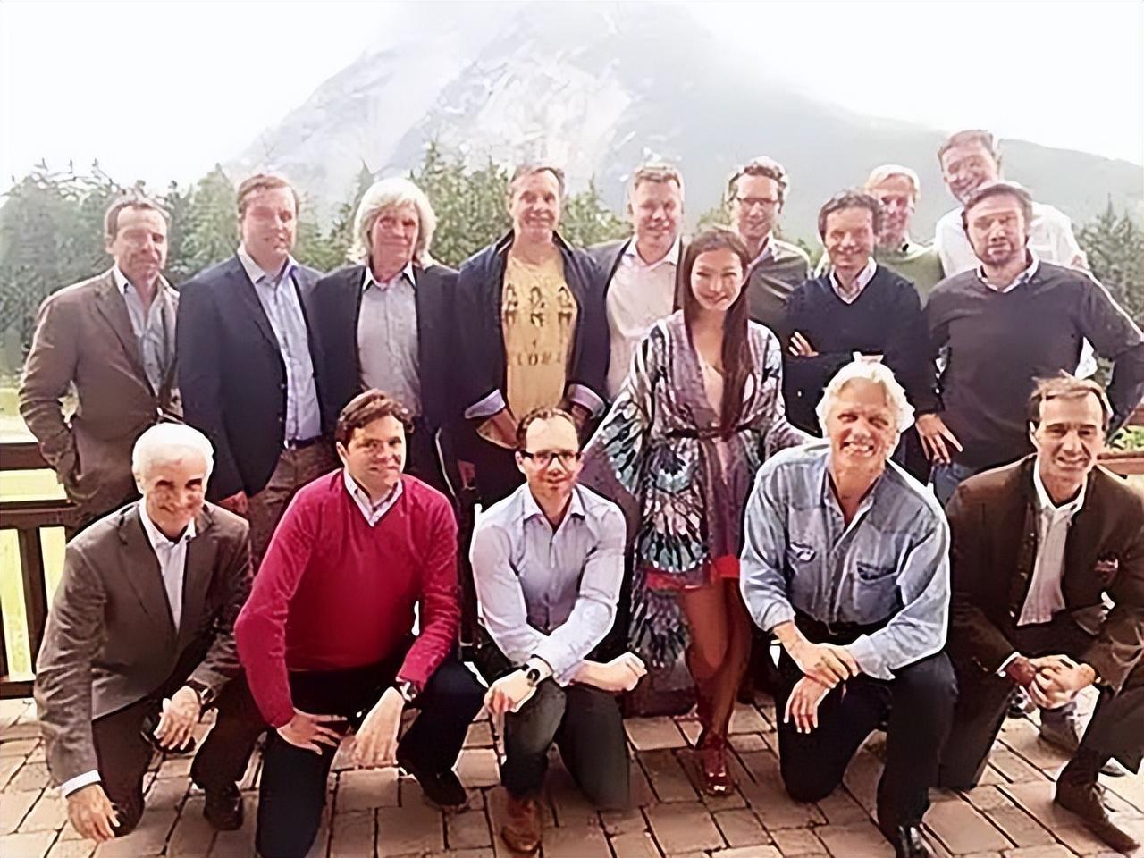 觀看2015年中國(guó)閱兵視頻完整版，回顧歷史，展望未來(lái)，回顧歷史，展望未來(lái)，觀看中國(guó)閱兵視頻完整版 2015年紀(jì)念版