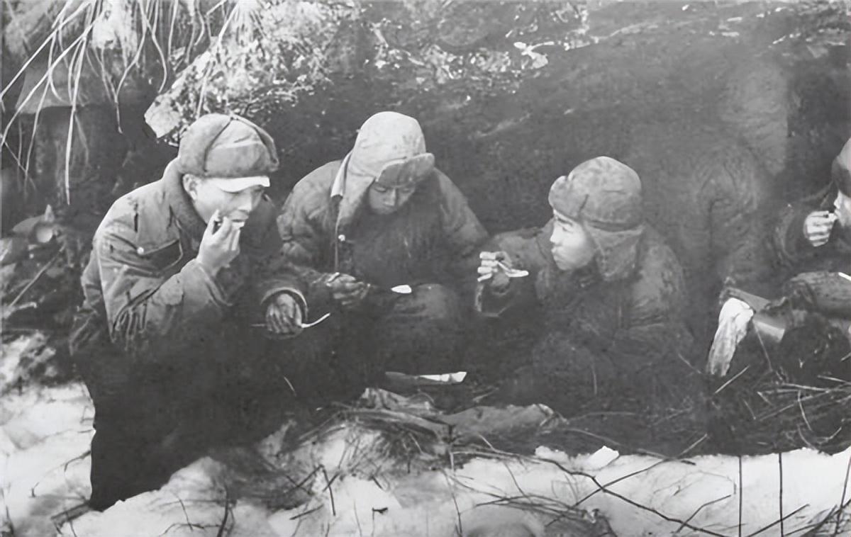 戰(zhàn)爭(zhēng)的五大征兆已經(jīng)出現(xiàn)，我們?cè)撊绾螒?yīng)對(duì)？，五大戰(zhàn)爭(zhēng)征兆下的應(yīng)對(duì)策略，如何有效應(yīng)對(duì)當(dāng)前局勢(shì)的挑戰(zhàn)？