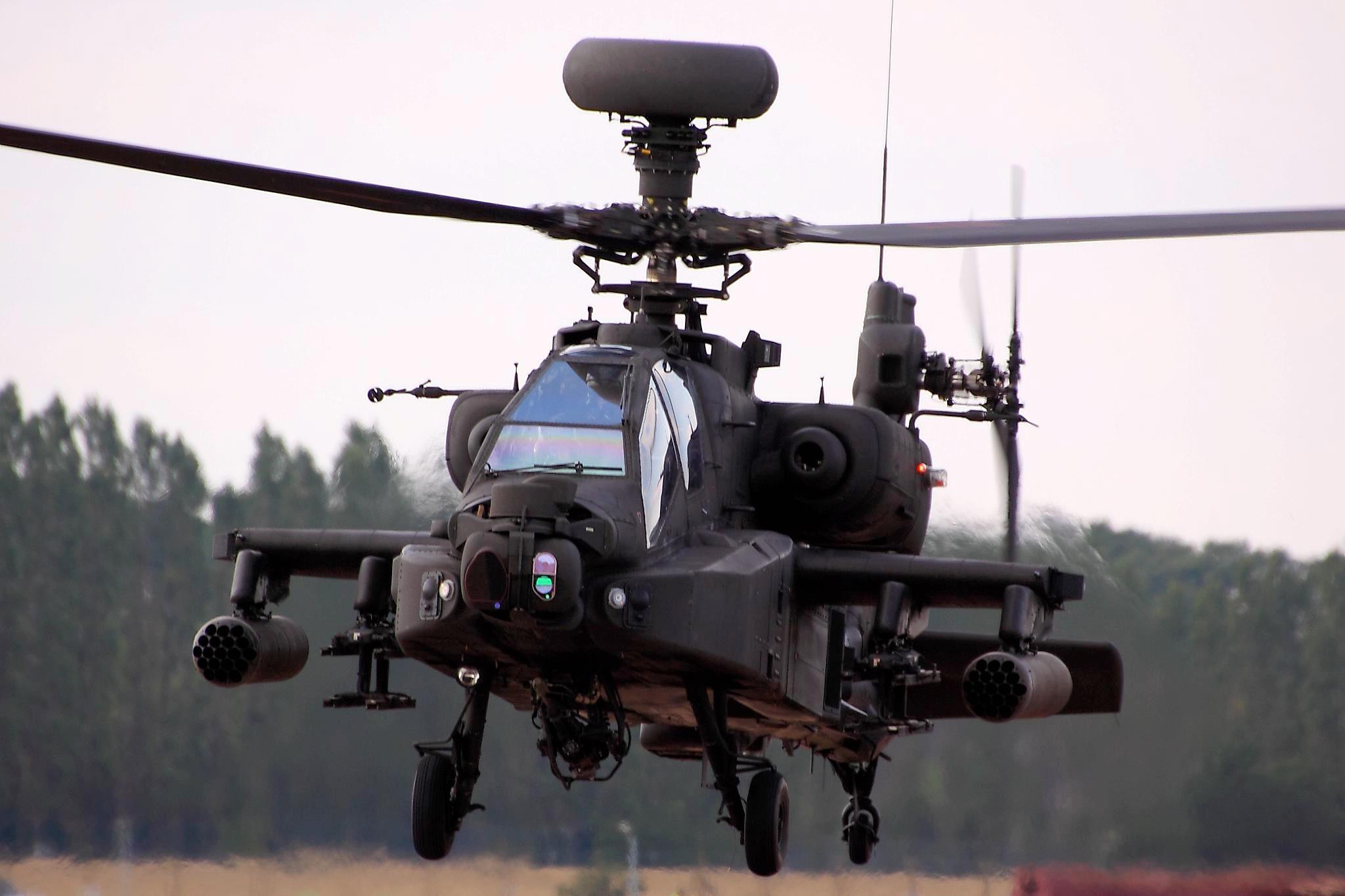 直-10武裝直升機(jī)與阿帕奇直升機(jī)的深度比較，直-10武裝直升機(jī)與阿帕奇直升機(jī)深度對(duì)比解析