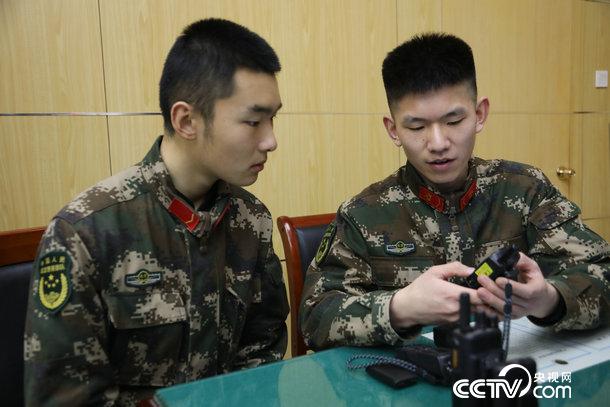 國防軍事頻道大家談，深度探討軍事話題，共筑國防強(qiáng)國夢(mèng)，國防軍事頻道深度探討，共筑國防強(qiáng)國夢(mèng)，軍事話題大家談