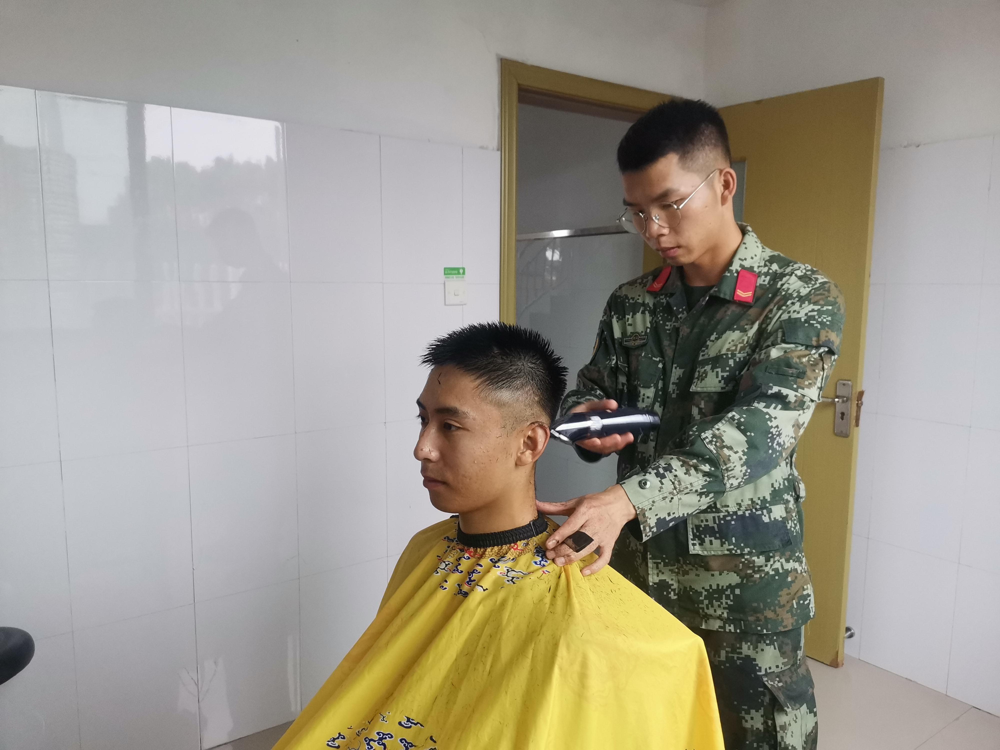 部隊(duì)生活，錘煉意志，塑造人生的獨(dú)特經(jīng)歷，部隊(duì)生活，錘煉意志，塑造人生非凡經(jīng)歷