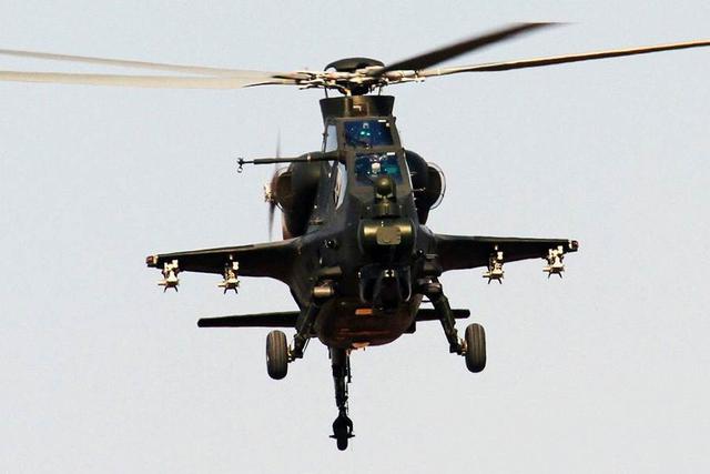 武直-19與阿帕奇，兩款武裝直升機(jī)的深度對(duì)比與解析，武直-19與阿帕奇武裝直升機(jī)，深度對(duì)比與解析