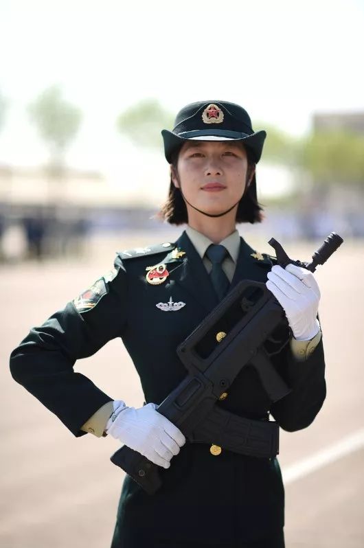 國慶閱兵最美女兵