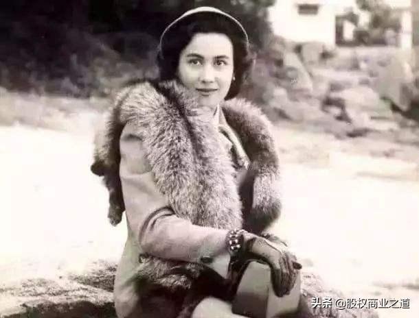 2004新澳門天天開好彩大全正版——全面解析與回顧，澳門彩票解析與回顧，2004年天天好彩正版大全