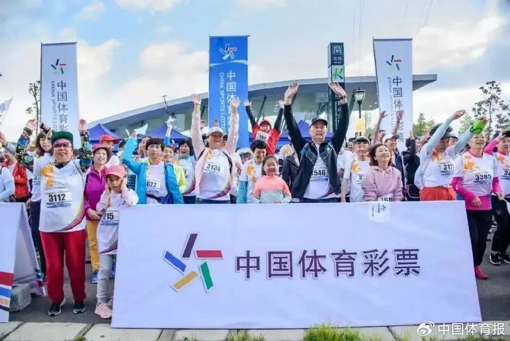 新澳門(mén)一碼一肖一特一中鳳凰體育彩票——探索彩票背后的秘密，新澳門(mén)彩票背后的秘密，一碼一肖一特一中與鳳凰體育彩票解析