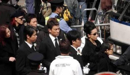 畢福劍追悼會過程