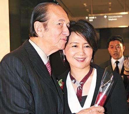 澳門(mén)精準(zhǔn)四肖期期準(zhǔn)免費(fèi)查詢(xún)