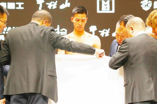 揭秘劉伯溫四肖期期誰一的神秘預言，劉伯溫四肖期期唯一預言揭秘，神秘預言背后的真相