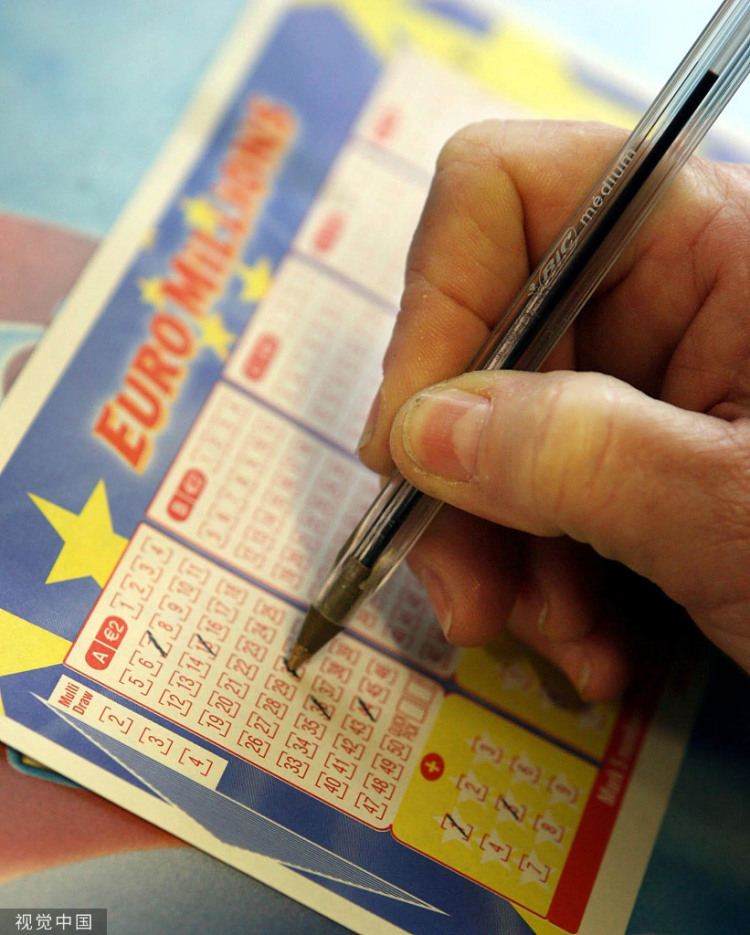 香港今晚六給彩開獎結果及彩票行業(yè)深度解析，香港六給彩開獎結果與彩票行業(yè)深度解析報告