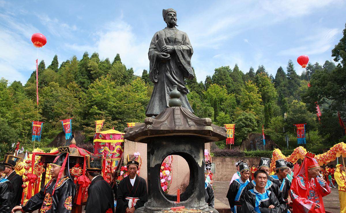 一統(tǒng)江山劉伯溫與生肖傳奇，劉伯溫一統(tǒng)江山與生肖傳奇故事