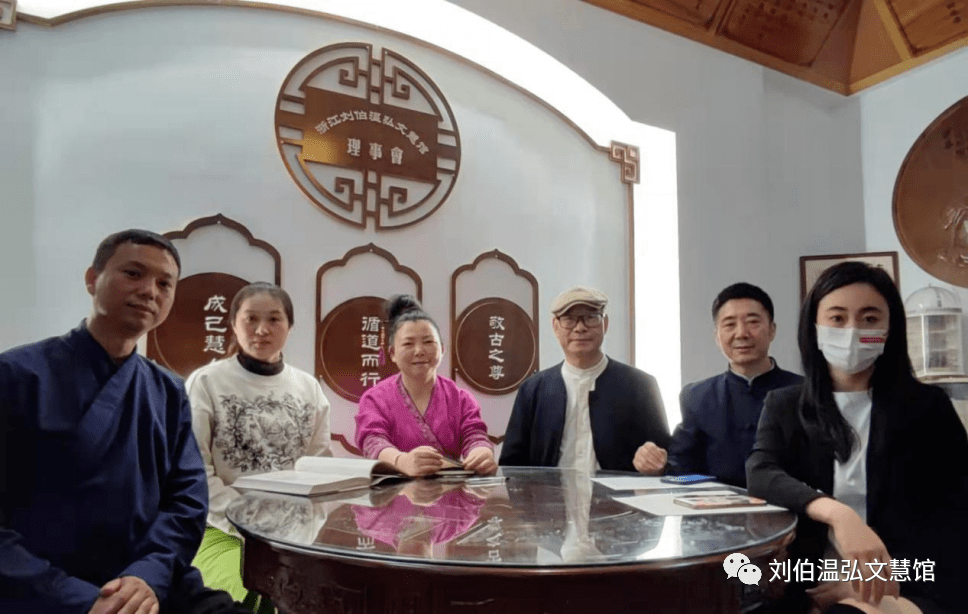 劉伯溫期期準選一肖評論，解讀神秘預測背后的故事，劉伯溫期期準解讀，神秘預測背后的故事與一肖評論揭秘