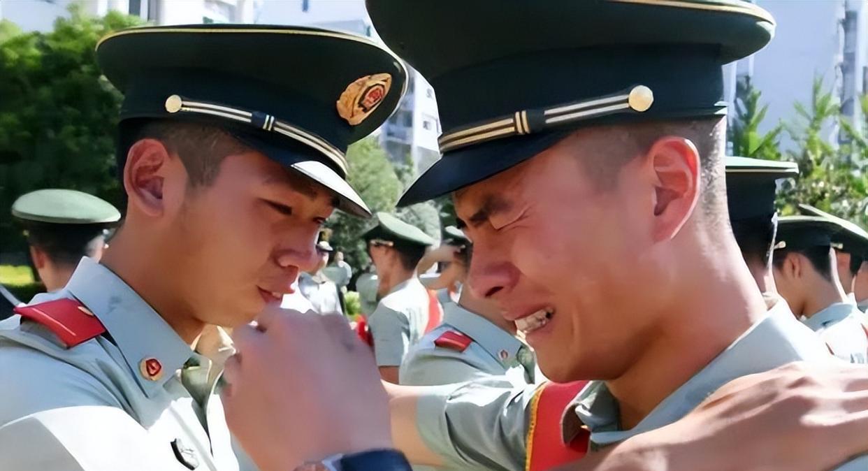 當(dāng)兵報(bào)名2023年上半年，啟程軍旅，實(shí)現(xiàn)英雄夢想，2023年上半年報(bào)名參軍，開啟軍旅之旅，實(shí)現(xiàn)英雄夢想