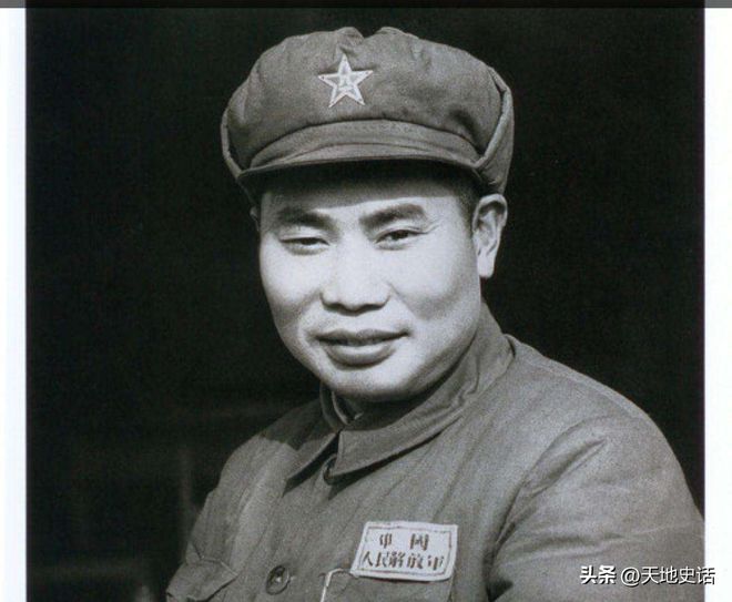 少將軍銜最厲害之處，深度解讀其背后所蘊含的三重力量，揭秘少將軍銜背后的三重力量，權(quán)威、榮耀與深度影響力