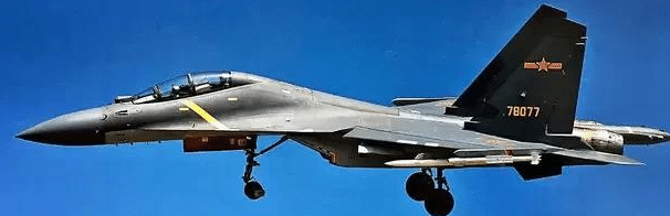 殲11、殲15與殲16，三代戰(zhàn)機身不一樣，展現(xiàn)中國航空工業(yè)的輝煌成就，殲11、殲15與殲16，展現(xiàn)中國航空工業(yè)的輝煌成就，三代戰(zhàn)機身的獨特風采