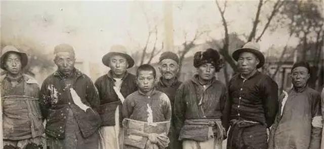 運(yùn)-50大型戰(zhàn)略運(yùn)輸機(jī)的優(yōu)勢(shì)與挑戰(zhàn)，探索航空運(yùn)輸?shù)奈磥?lái)，運(yùn)-50大型戰(zhàn)略運(yùn)輸機(jī)的優(yōu)勢(shì)與挑戰(zhàn)，航空運(yùn)輸未來(lái)探索之路