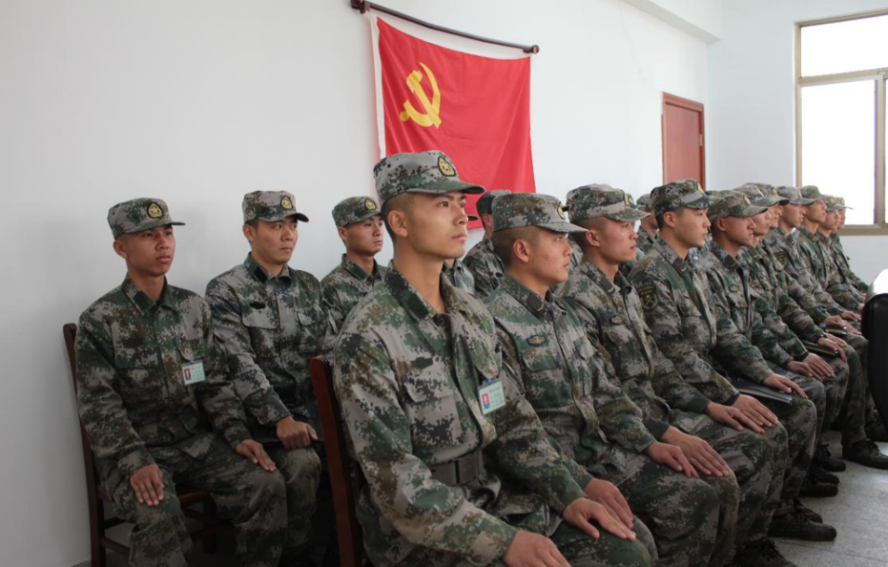 當(dāng)兵兩年整了一身病，挑戰(zhàn)與重建健康之路，當(dāng)兵兩年身體受損，挑戰(zhàn)與健康重建之路探索