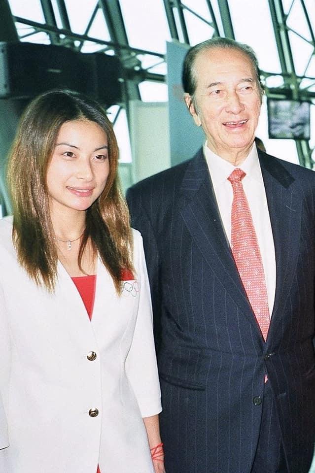 2004新澳門天天開好彩大全正版——經(jīng)典回顧與彩票策略，2004新澳門天天開好彩經(jīng)典回顧與彩票策略指南