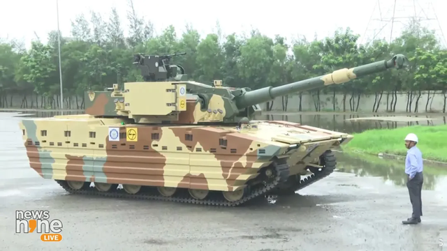 中國03式輕坦，技術(shù)領(lǐng)先，性能卓越，中國03式輕坦，技術(shù)領(lǐng)先，性能卓越之巔