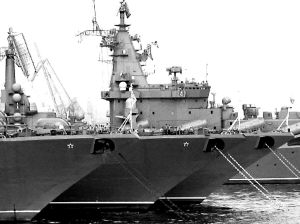 中俄聯(lián)合軍演，深化軍事合作，共筑和平基石，中俄聯(lián)合軍演，深化合作共筑和平基石