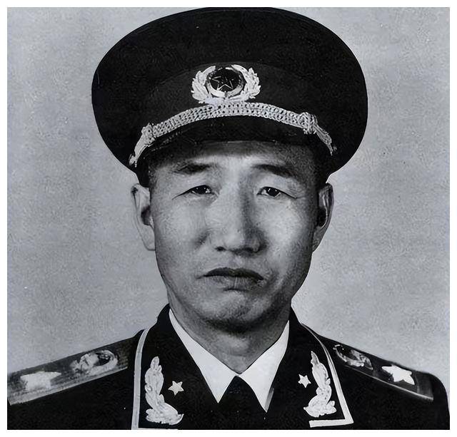 揭秘總參謀長身份，揭秘人物背景與職責(zé)，揭秘總參謀長身份，人物背景與職責(zé)探秘