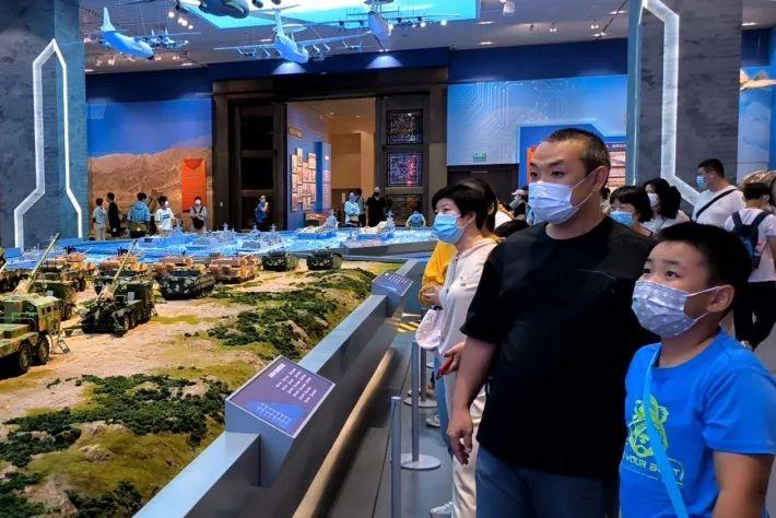 國防軍事網(wǎng)，探索軍事領(lǐng)域，傳遞國防力量，國防軍事網(wǎng)，探索軍事領(lǐng)域，展現(xiàn)國防力量