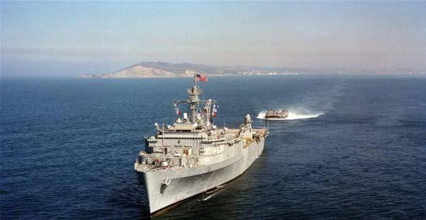 伊朗向中國購買超過200艘軍艦，深度解析背后的因素與影響，伊朗向中國購買逾200艘軍艦背后的動因及影響深度解析