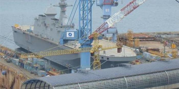 關(guān)于第二艘航母斷裂原因的深度解析，深度解析，第二艘航母斷裂原因揭秘