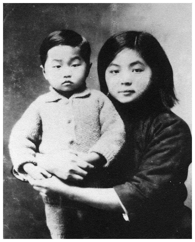 回顧與展望，2015年閱兵儀式盛況，回顧與展望，2015年閱兵儀式盛況回顧