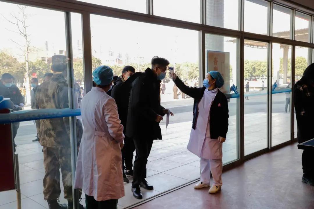 關(guān)于當(dāng)兵報(bào)名網(wǎng)站的相關(guān)信息，當(dāng)兵報(bào)名網(wǎng)站全面指南，報(bào)名流程、要求及注意事項(xiàng)