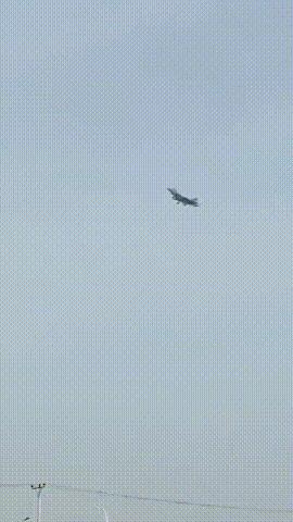 中國第五代戰(zhàn)機殲-35，性能特點與技術優(yōu)勢解析，中國第五代戰(zhàn)機殲-35性能優(yōu)勢與技術特色解析