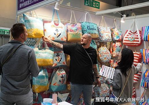 二四六香港資料期期準亮點，深度解析與獨特視角，二四六香港資料期期準亮點，深度解析與獨特視角揭秘