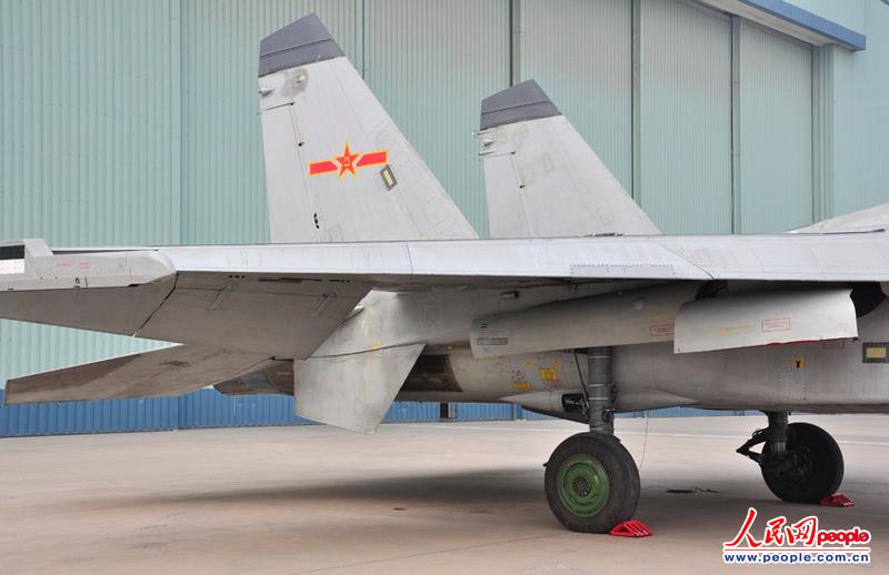 殲-35首次公開露面，揭示五代戰(zhàn)機新篇章，殲-35首次亮相揭示五代戰(zhàn)機新篇章