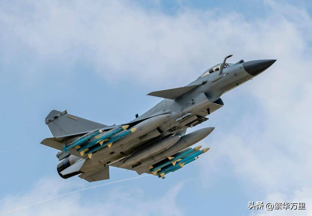 殲十C與F-16，空中力量的對(duì)比與評(píng)估，殲十C與F-16，空中力量對(duì)比評(píng)估