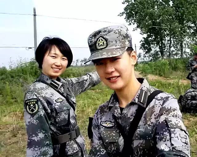 女兵哪個兵種好錄?。可疃冉馕霾煌N錄取難易度與適宜性，女兵兵種錄取難易度與適宜性分析，哪個兵種更適合錄取女兵？