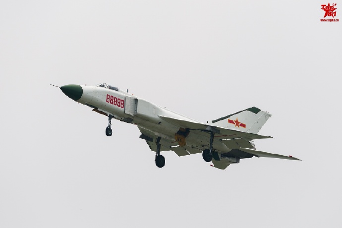 殲八戰(zhàn)斗機(jī)，中國(guó)空軍的重要里程碑，殲八戰(zhàn)斗機(jī)，中國(guó)空軍的重要里程碑事件