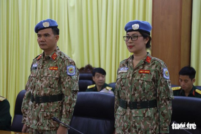 2023新式軍裝圖片展示與特點分析，『2023年新式軍裝圖片展示及特點深度解析』