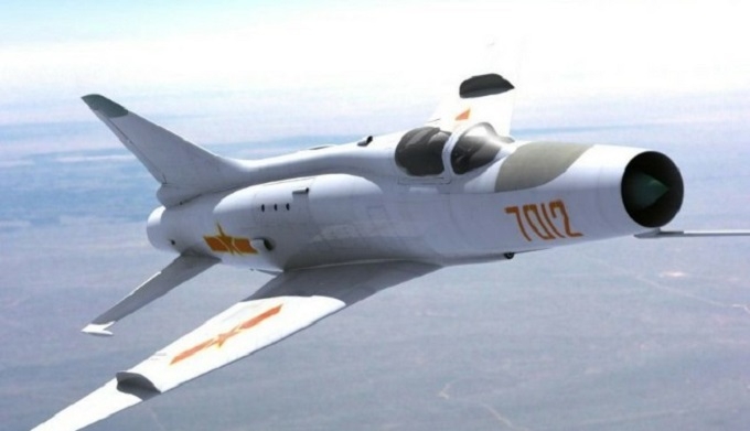 殲-10戰(zhàn)斗機，創(chuàng)新與突破，并非模仿其他戰(zhàn)機，殲-10戰(zhàn)斗機，自主創(chuàng)新與突破，非模仿之路的輝煌篇章