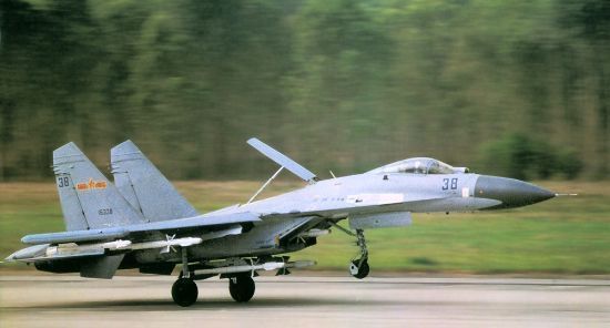 殲11與殲10的區(qū)別，兩款戰(zhàn)斗機(jī)的技術(shù)差異分析，殲11與殲10的技術(shù)差異分析，兩款戰(zhàn)斗機(jī)的區(qū)別探討