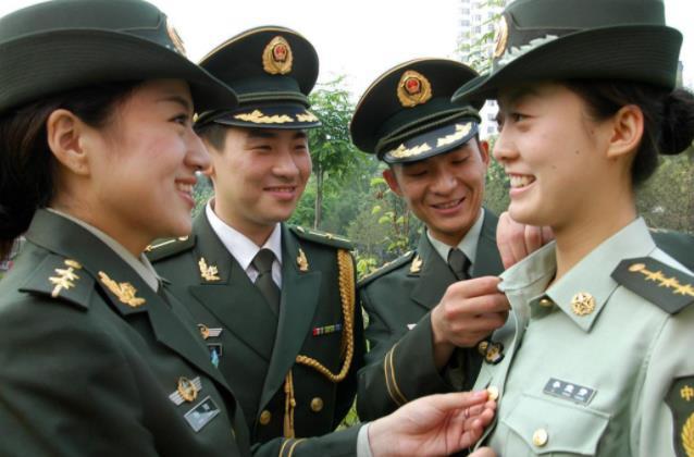 大學(xué)生征兵女兵要求，全面解讀入伍條件與選拔標(biāo)準(zhǔn)，全面解讀女大學(xué)生征兵入伍條件與選拔標(biāo)準(zhǔn)