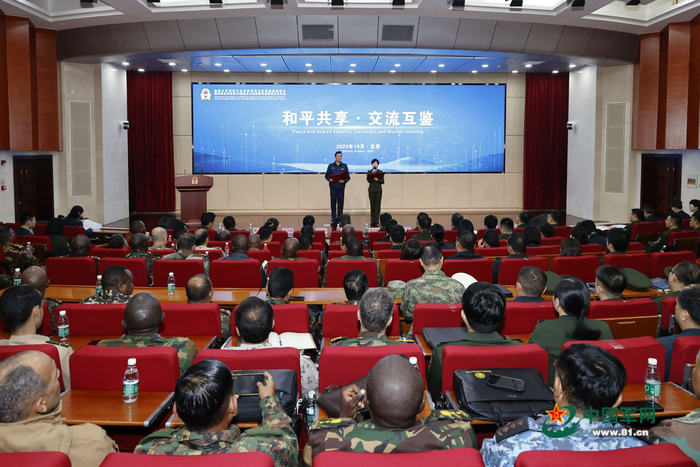 國(guó)際軍情動(dòng)態(tài)，全球軍事變革與地緣政治影響，全球軍事變革與地緣政治沖擊，國(guó)際軍情動(dòng)態(tài)分析