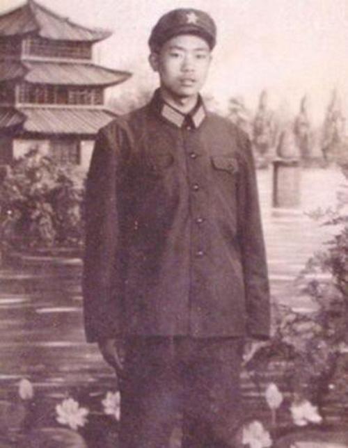 當(dāng)兵兩年能否真的有20萬？深度解析這個(gè)話題的真相與誤解，揭秘當(dāng)兵兩年能否獲得20萬，真相與誤解的深度解析