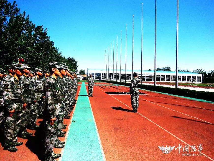 揭秘，400分二本軍校有哪些？帶你了解軍校大門背后的故事，揭秘400分二本軍校，帶你走進(jìn)軍校大門背后的故事