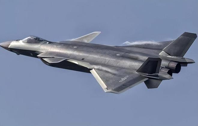 中國(guó)最新戰(zhàn)機(jī)殲-40，技術(shù)突破與未來(lái)展望，中國(guó)殲-40最新戰(zhàn)機(jī)，技術(shù)突破與未來(lái)展望